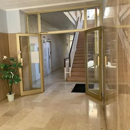 Замечательная Квартира В Самом Центре Салоу!!! * Salou